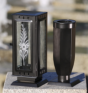 Hřbitovní lampa a váza šestiboká černá