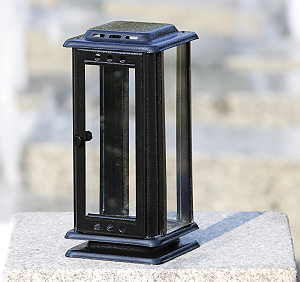 Hřbitovní lampa černá čirá skla
